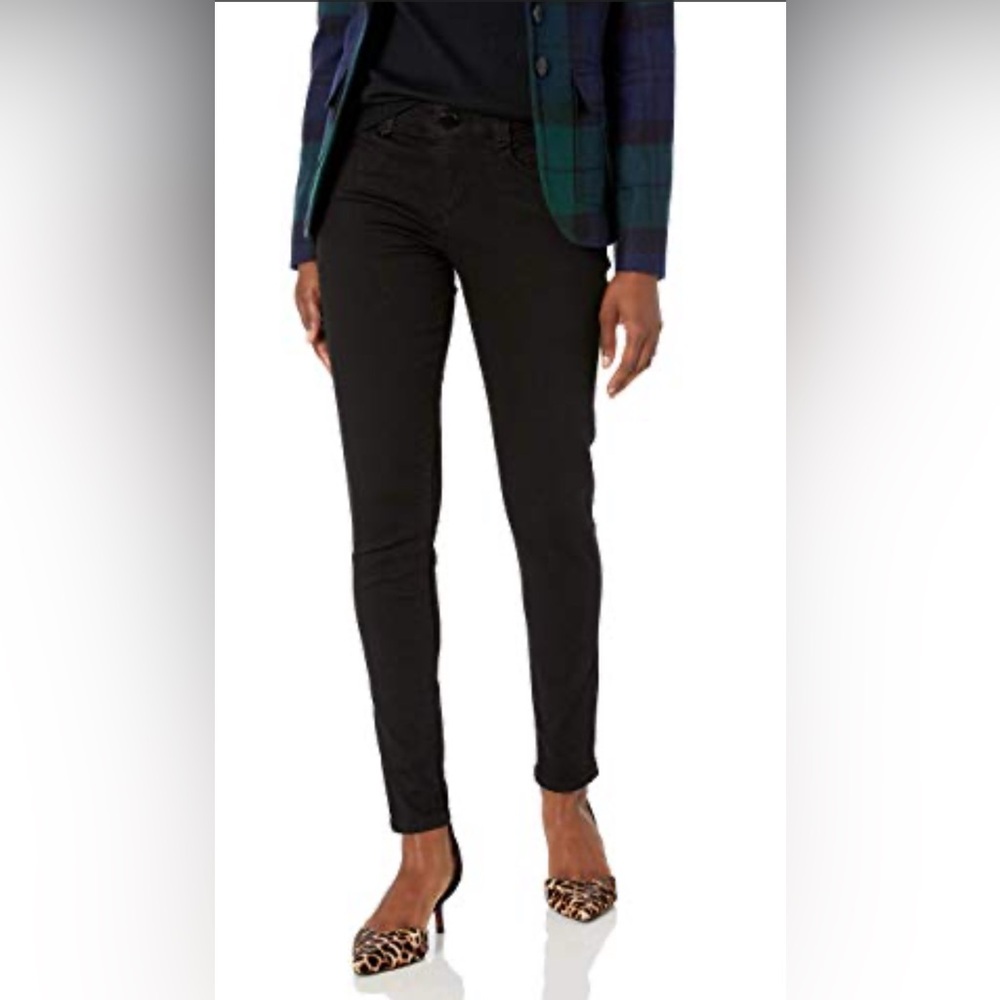 Democracy Women's Black Skinny Jeans